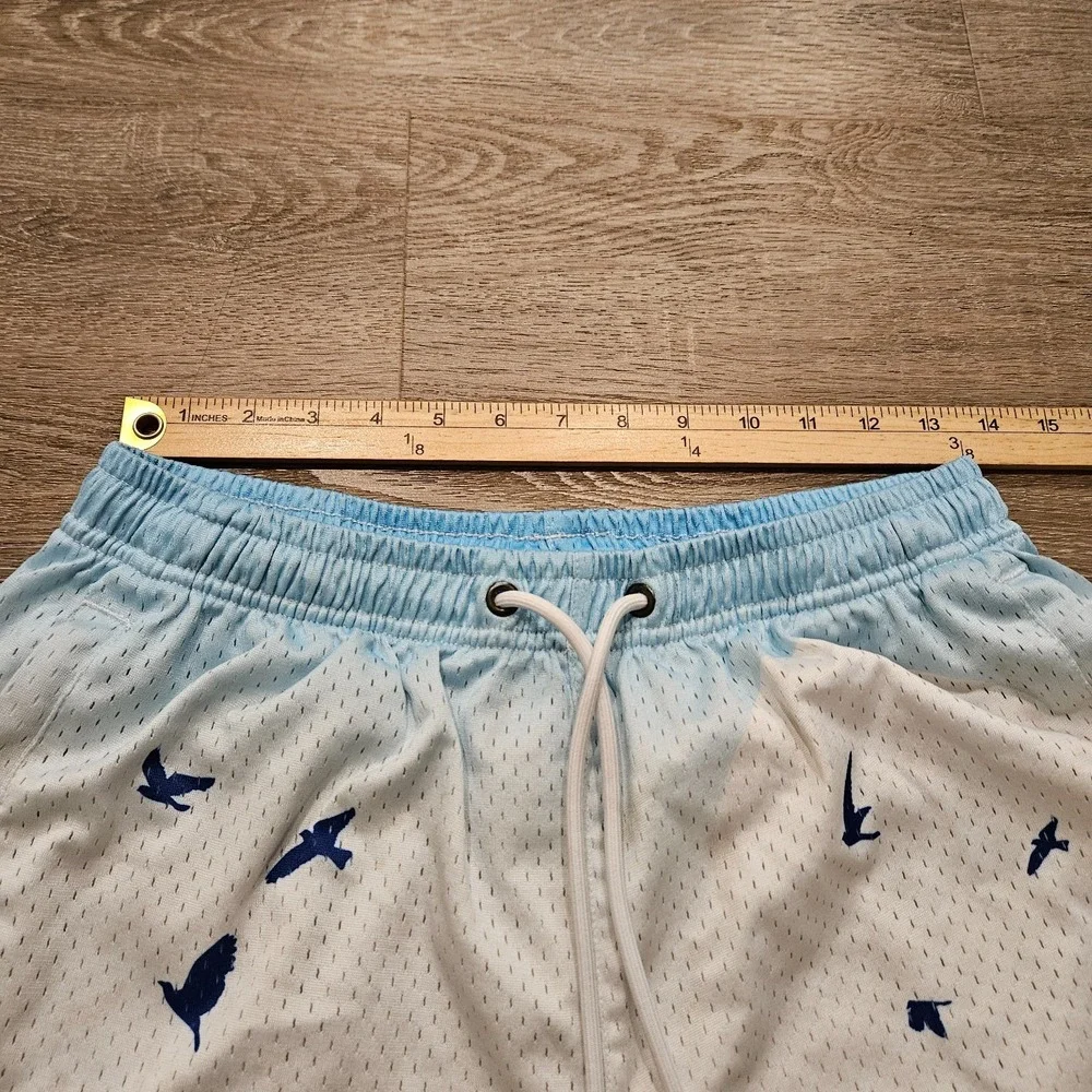 YoungLA 141 The Block Party Shorts Mens Large Above the Clouds Birds Streetwear